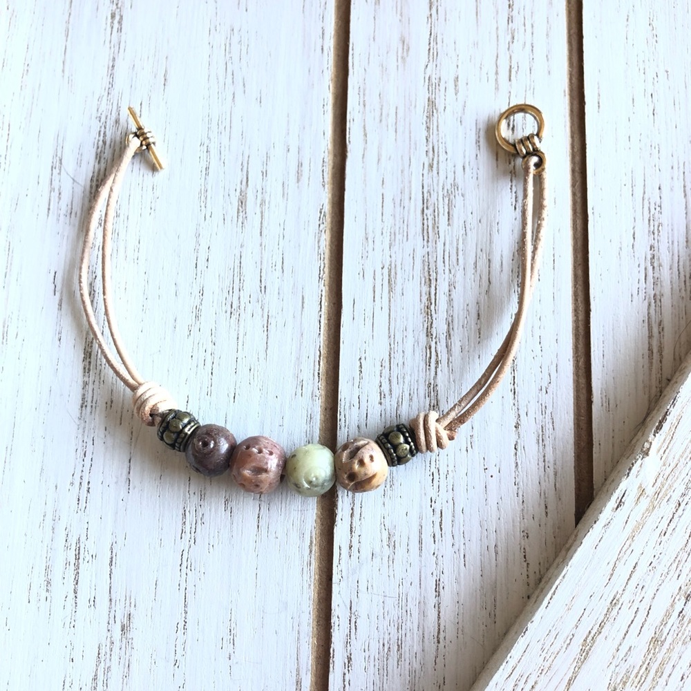 Natural Stone and Leather Bracelet - Picture 3 of 4